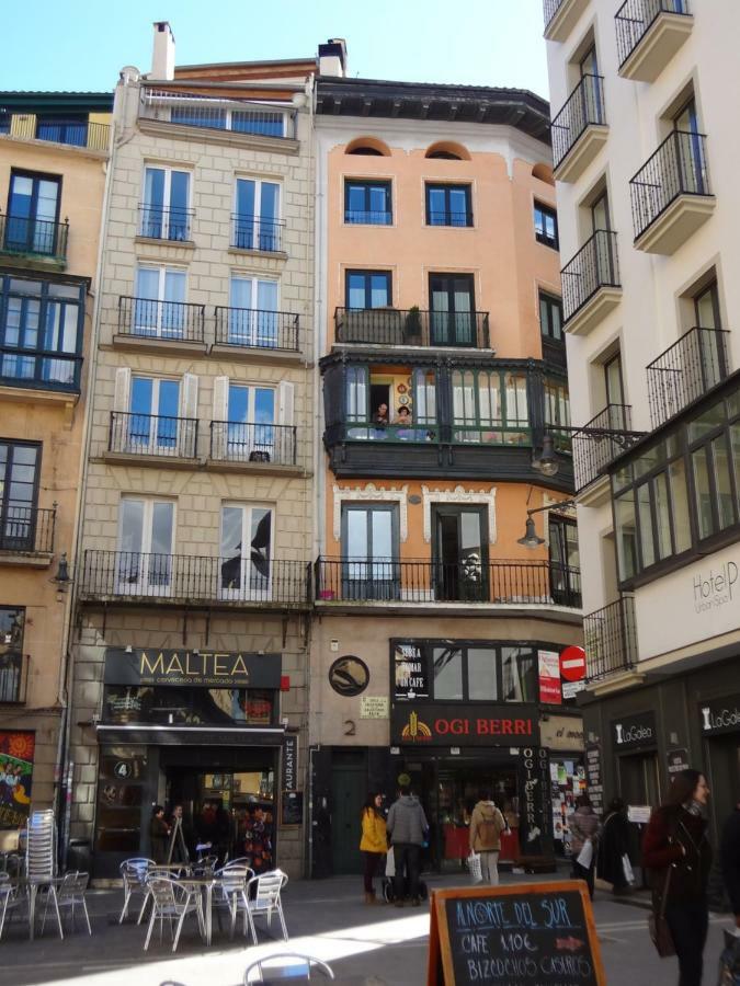 Plaza Consistorial * Pamplona