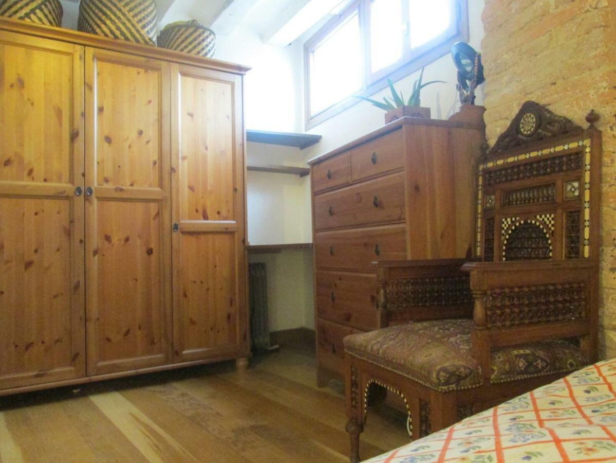 Plaza Consistorial Apartment *